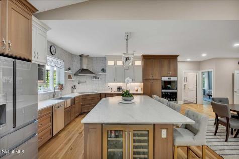 7 Nott Road Guilderland NY 12084