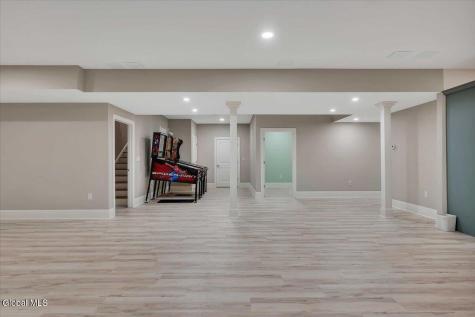7 Nott Road Guilderland NY 12084