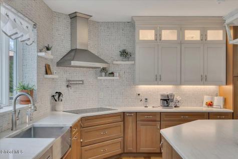 7 Nott Road Guilderland NY 12084