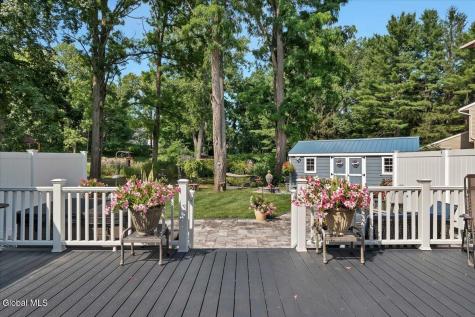 7 Nott Road Guilderland NY 12084