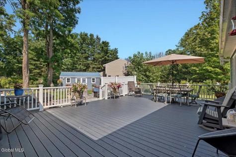 7 Nott Road Guilderland NY 12084