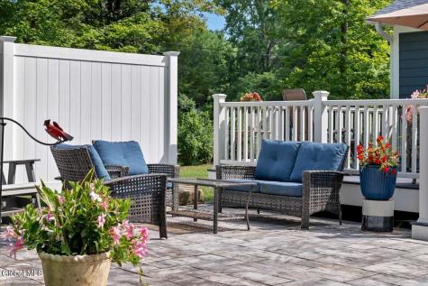 7 Nott Road Guilderland NY 12084