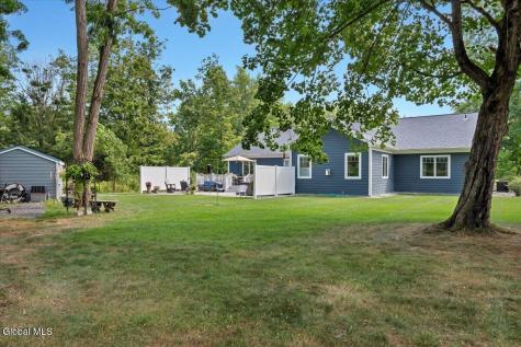 7 Nott Road Guilderland NY 12084