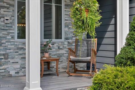 7 Nott Road Guilderland NY 12084