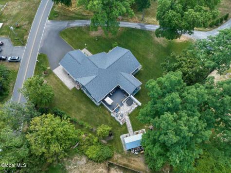 7 Nott Road Guilderland NY 12084