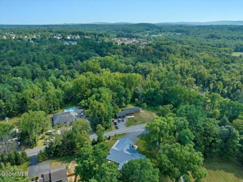 7 Nott Road Guilderland NY 12084