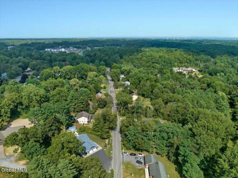 7 Nott Road Guilderland NY 12084