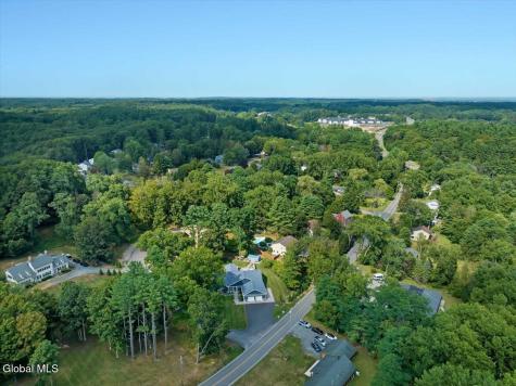 7 Nott Road Guilderland NY 12084