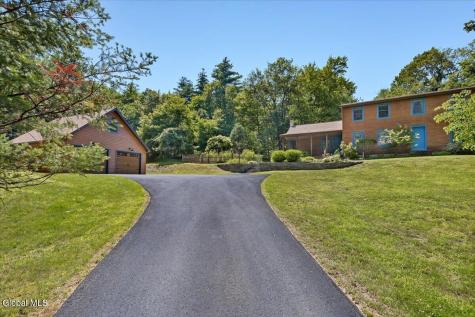 865 Jefferson Hill Road Nassau NY 12123