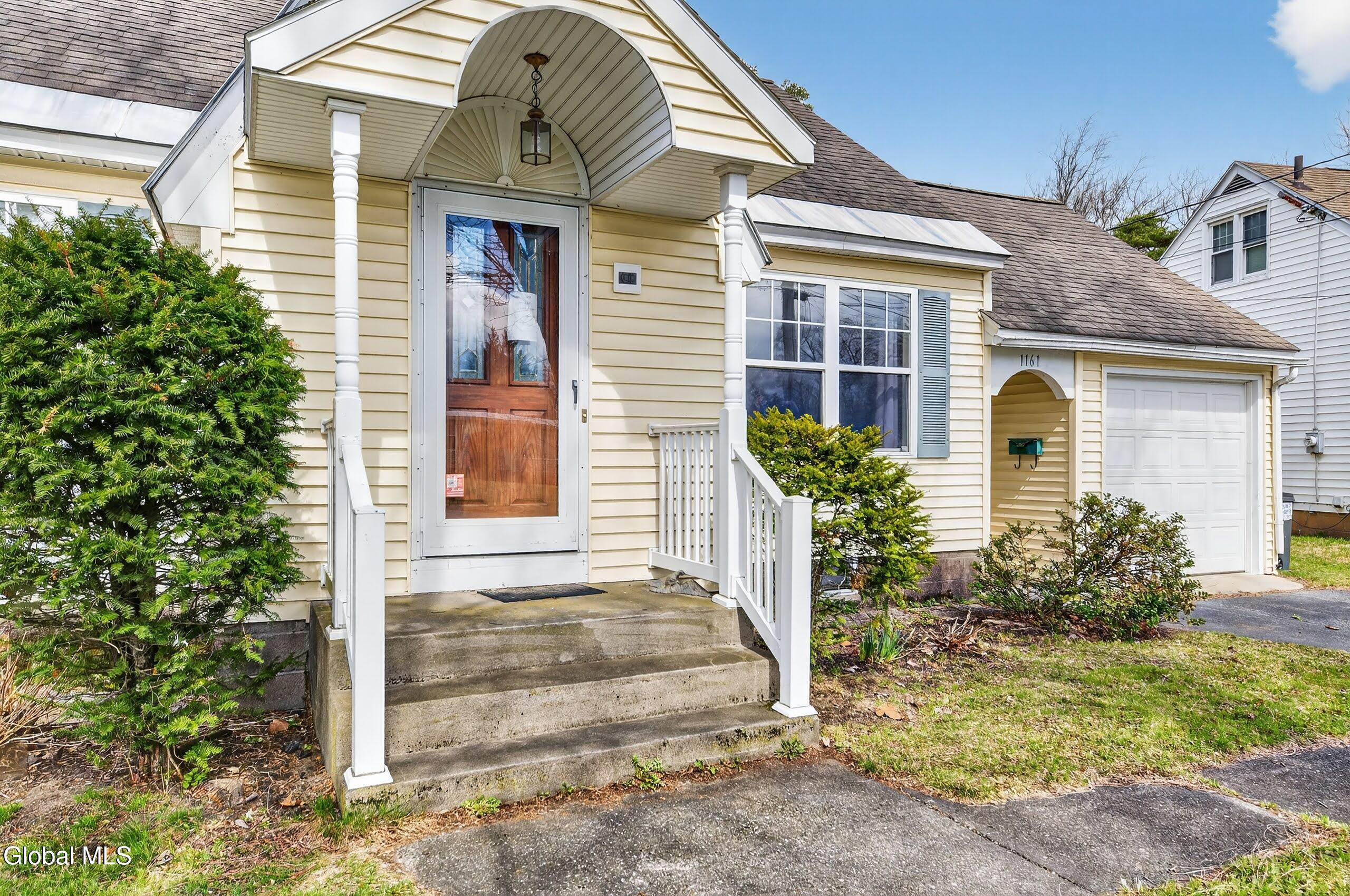 1161 Jerry Avenue Schenectady NY 12303
