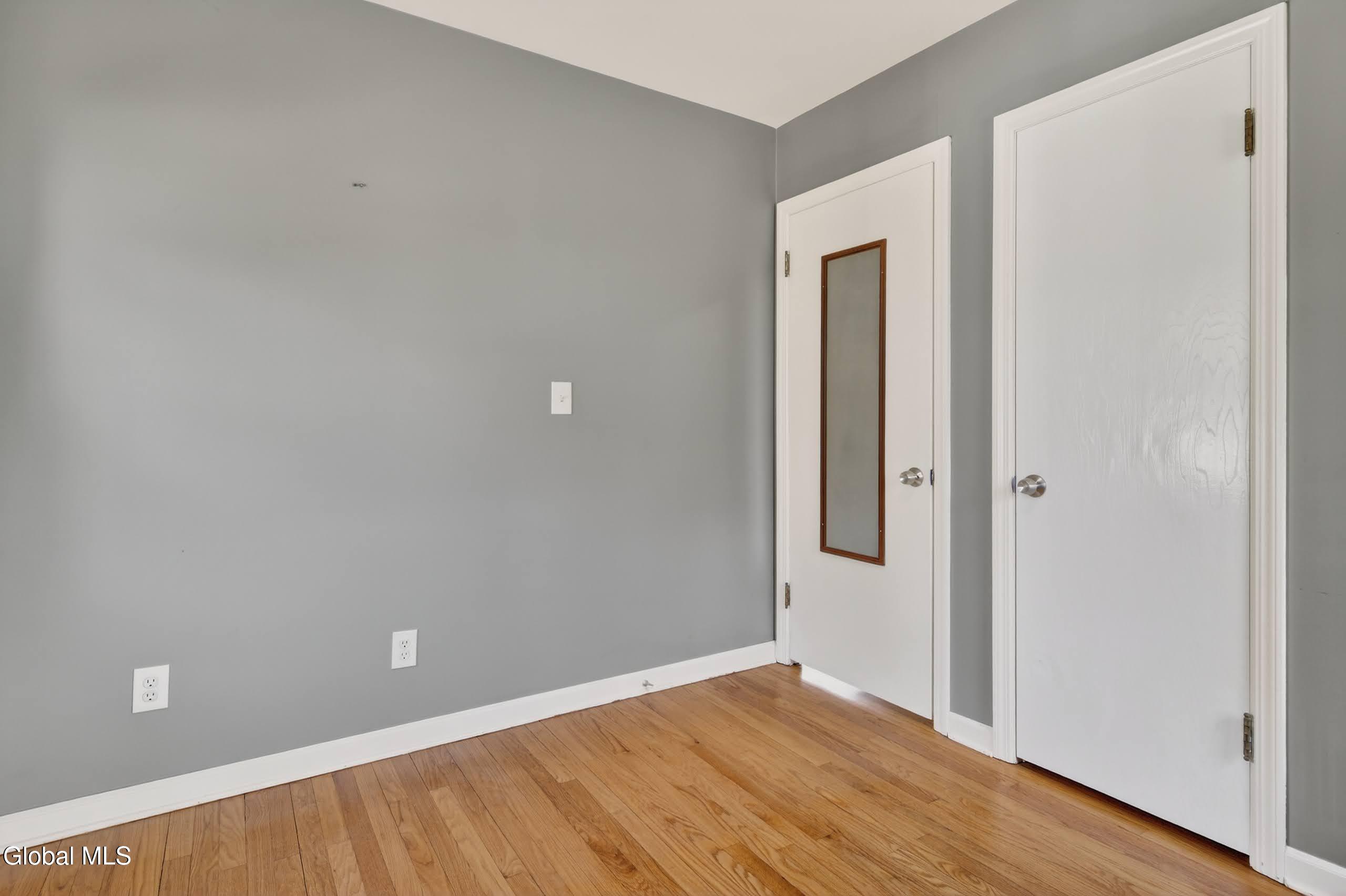 1161 Jerry Avenue Schenectady NY 12303