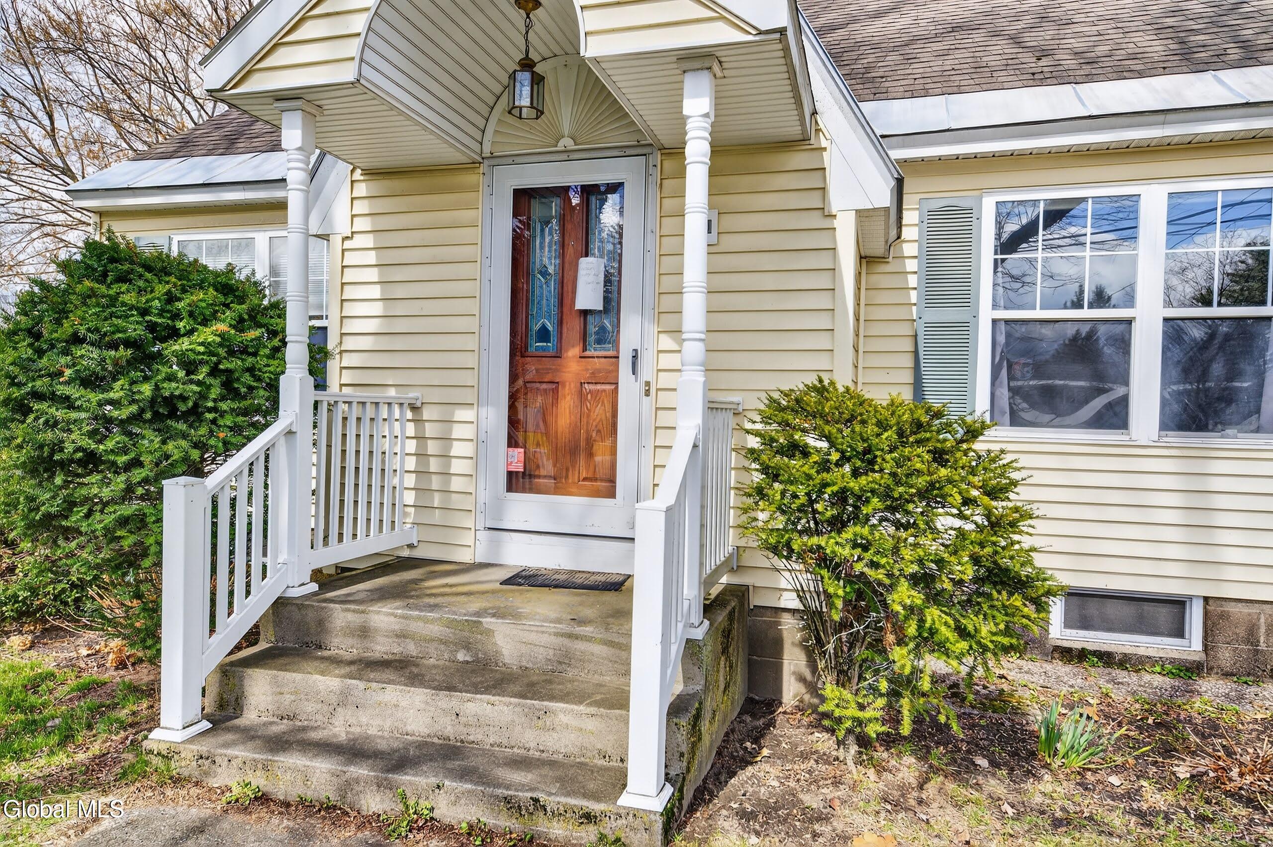 1161 Jerry Avenue Schenectady NY 12303