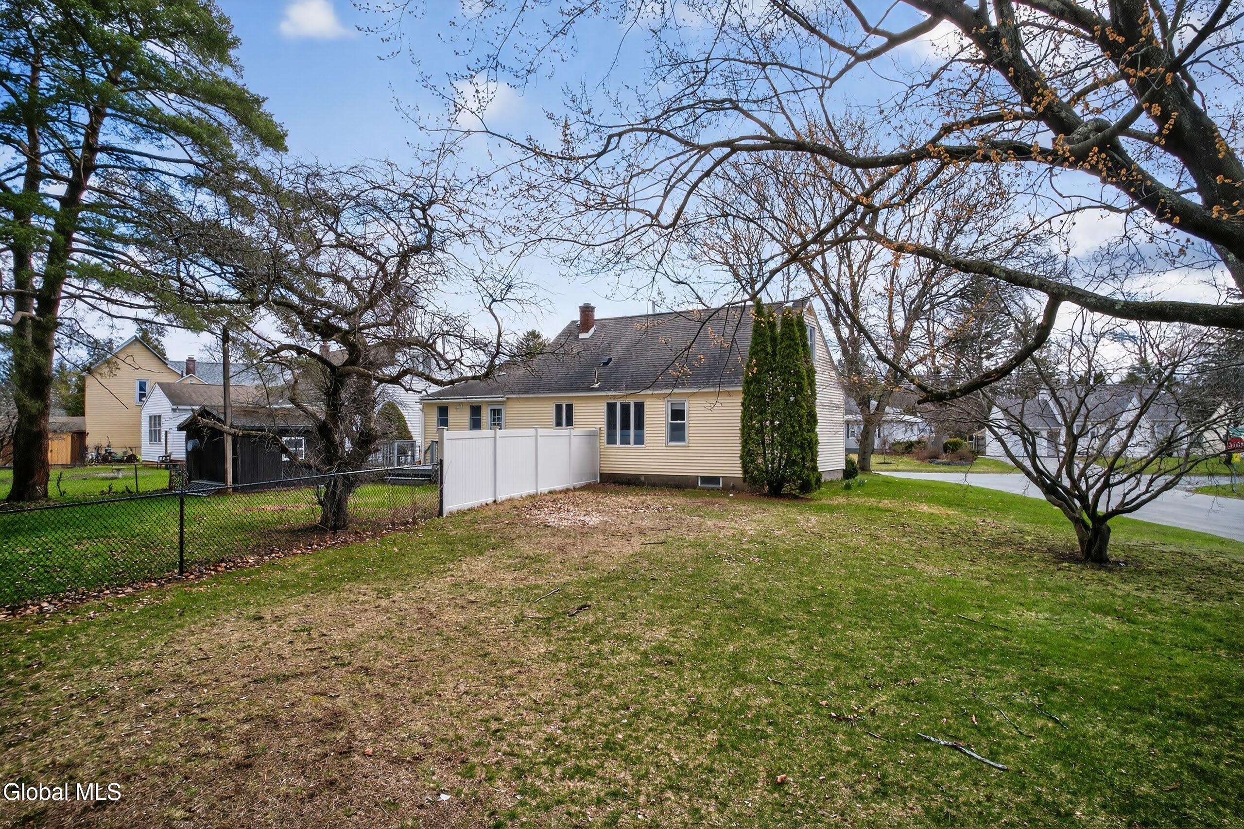1161 Jerry Avenue Schenectady NY 12303