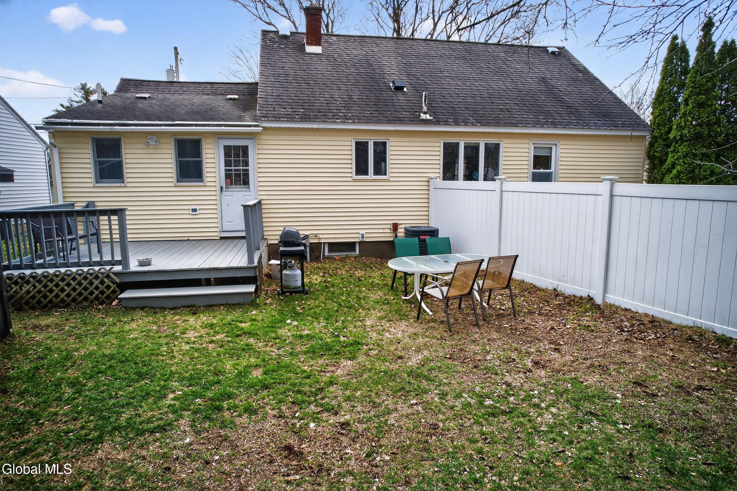 1161 Jerry Avenue Schenectady NY 12303
