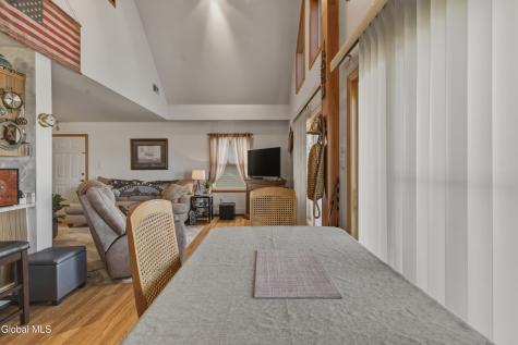 1382 Nys Rt 9p Saratoga NY 12866