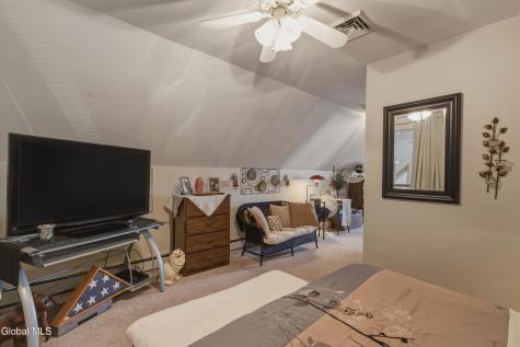 1382 Nys Rt 9p Saratoga NY 12866