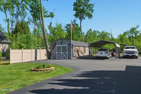 1382 Nys Rt 9p Saratoga NY 12866