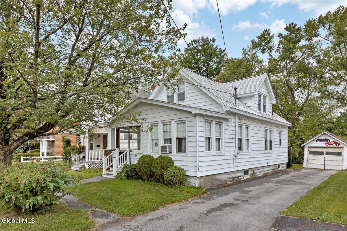889 Oregon Avenue Niskayuna NY 12309