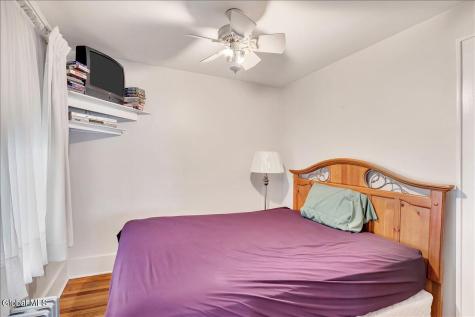 889 Oregon Avenue Niskayuna NY 12309