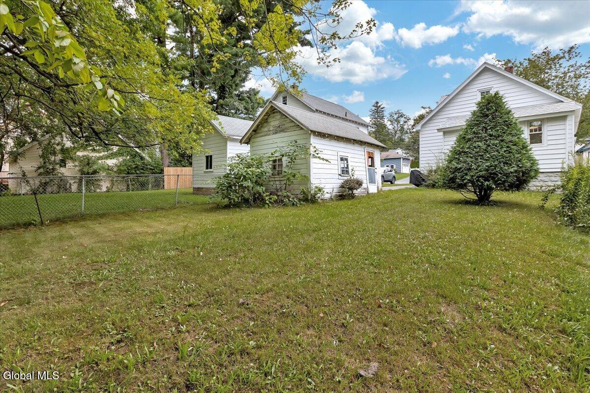 889 Oregon Avenue Niskayuna NY 12309