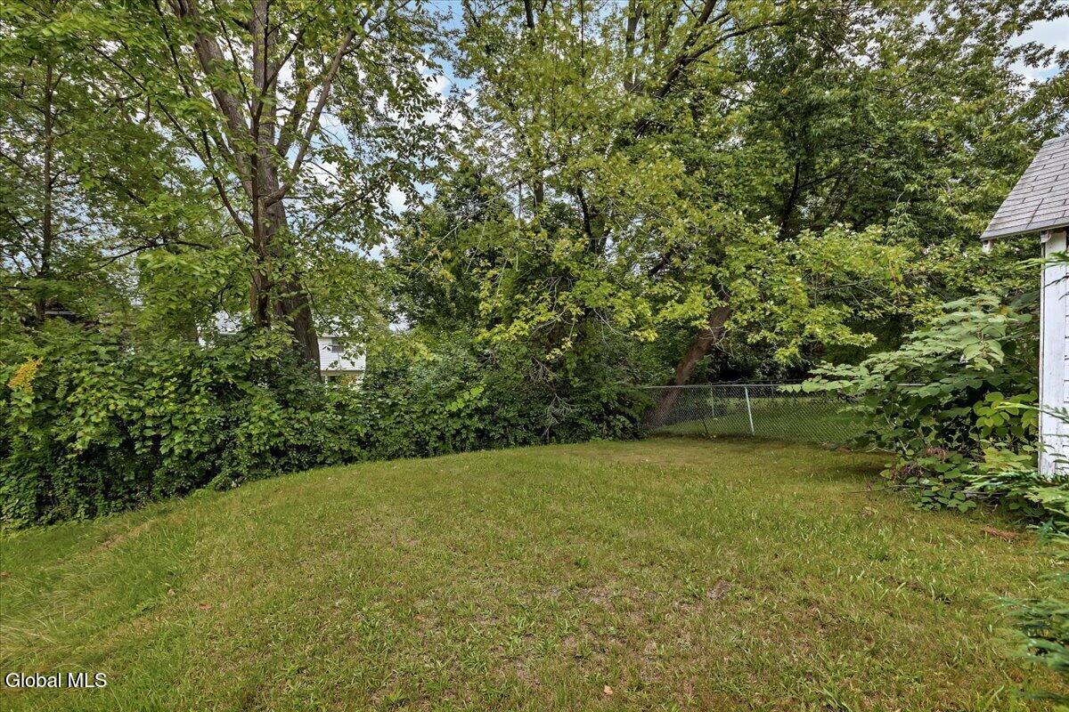 889 Oregon Avenue Niskayuna NY 12309