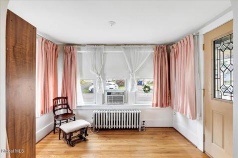 889 Oregon Avenue Niskayuna NY 12309