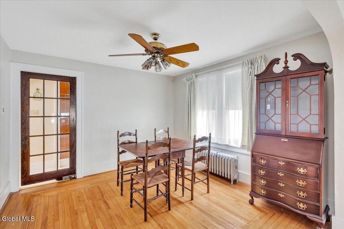 889 Oregon Avenue Niskayuna NY 12309