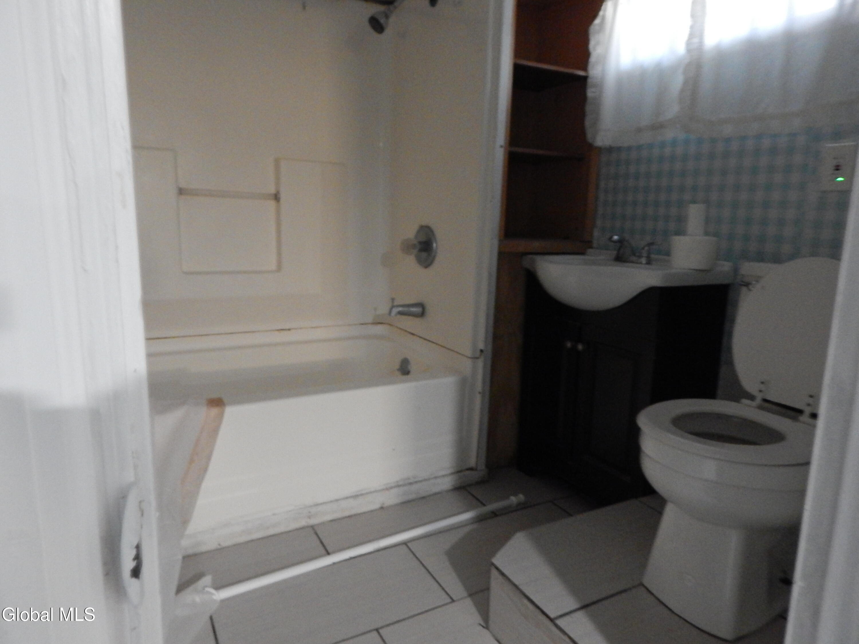 825 Troy-schenectady Road Latham NY 12110