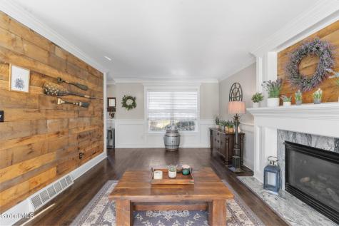 16 Peach Tree Lane Gansevoort NY 12831