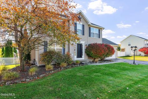 16 Peach Tree Lane Gansevoort NY 12831