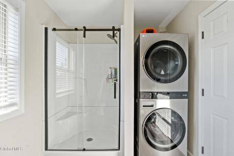 16 Peach Tree Lane Gansevoort NY 12831