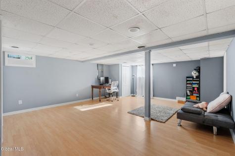 16 Peach Tree Lane Gansevoort NY 12831