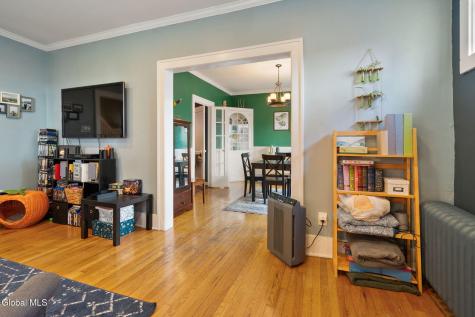 12 Fairlawn Avenue Albany NY 12203