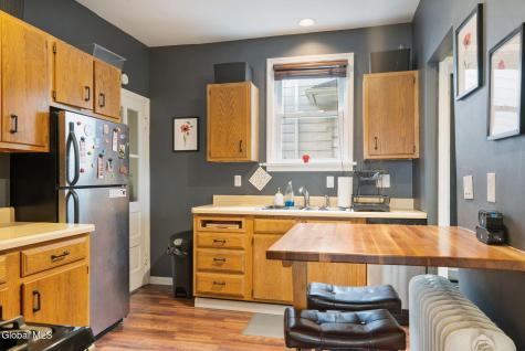 12 Fairlawn Avenue Albany NY 12203