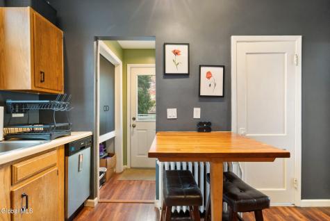 12 Fairlawn Avenue Albany NY 12203