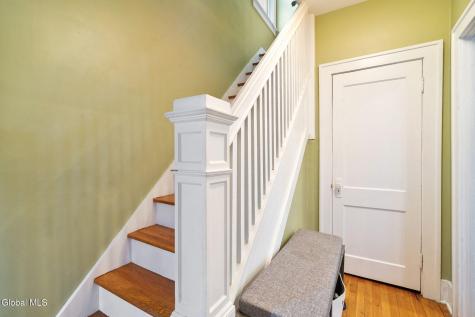 12 Fairlawn Avenue Albany NY 12203