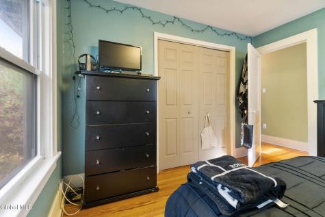 12 Fairlawn Avenue Albany NY 12203