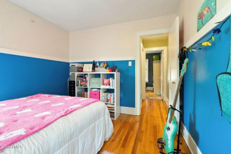 12 Fairlawn Avenue Albany NY 12203