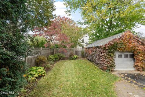 12 Fairlawn Avenue Albany NY 12203