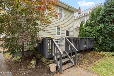 12 Fairlawn Avenue Albany NY 12203