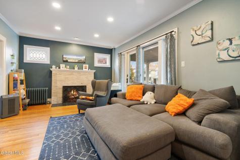 12 Fairlawn Avenue Albany NY 12203