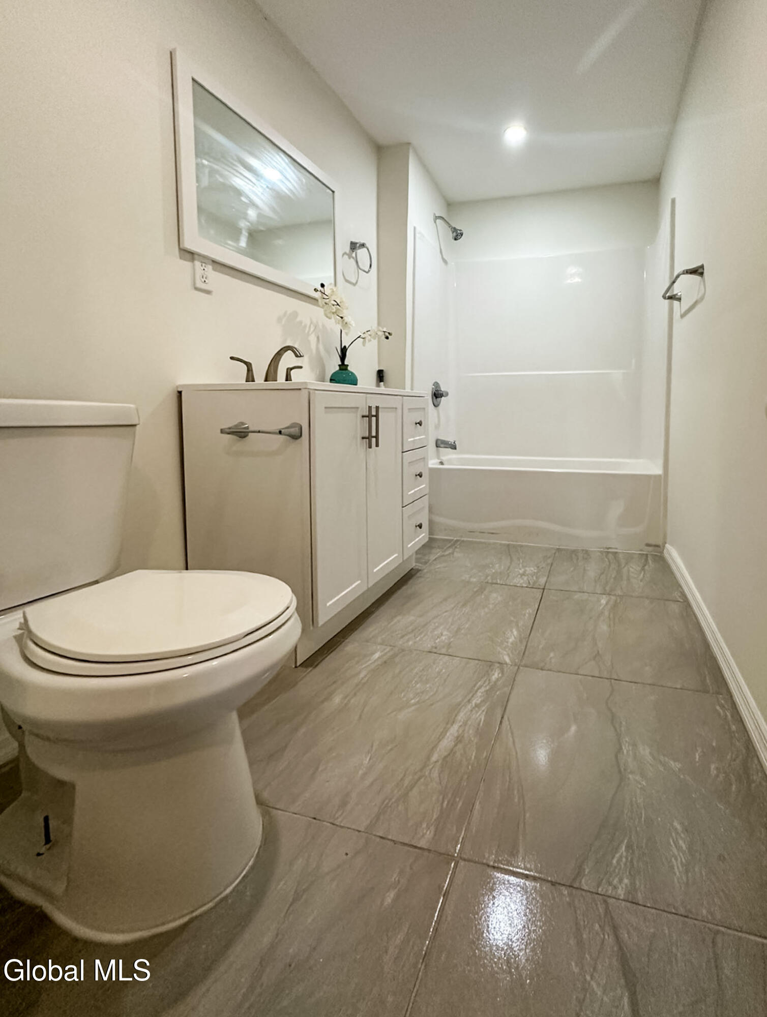 11 Parkis Street Rotterdam Junction NY 12150