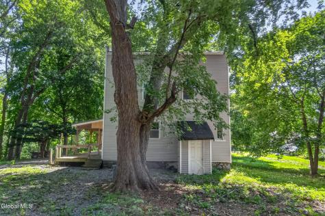 11 Parkis Street Rotterdam Junction NY 12150