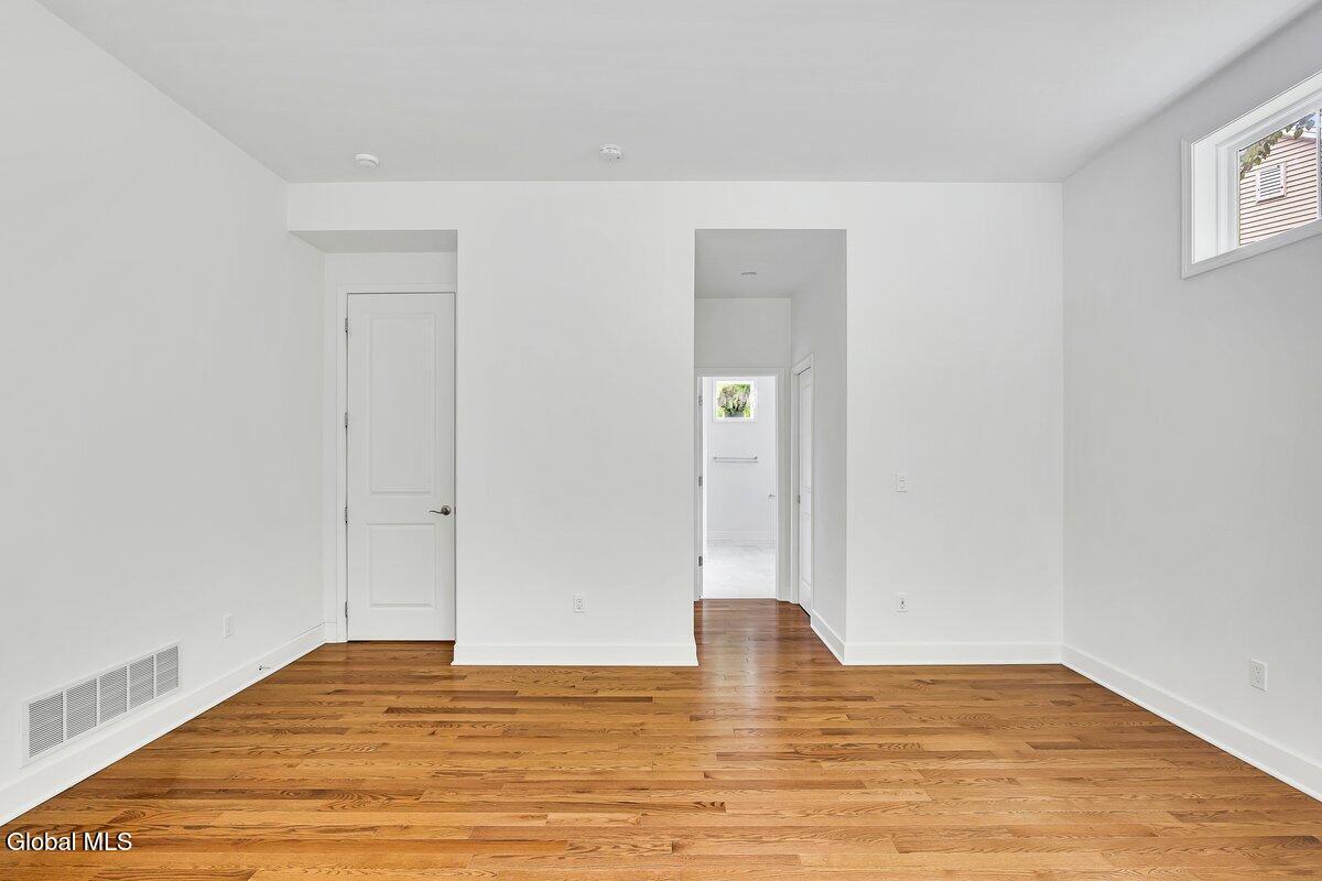 22 Saw Mill Court Saratoga Springs NY 12866