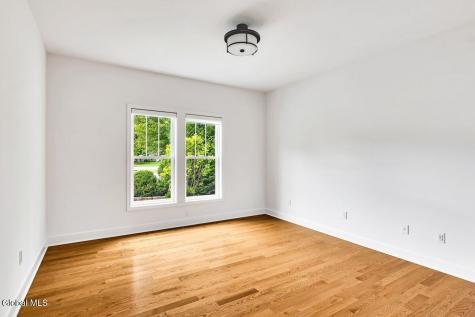 22 Saw Mill Court Saratoga Springs NY 12866