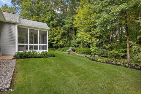 22 Saw Mill Court Saratoga Springs NY 12866
