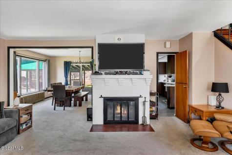 457 Kings Road Schenectady NY 12304