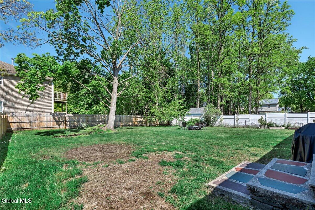 457 Kings Road Schenectady NY 12304