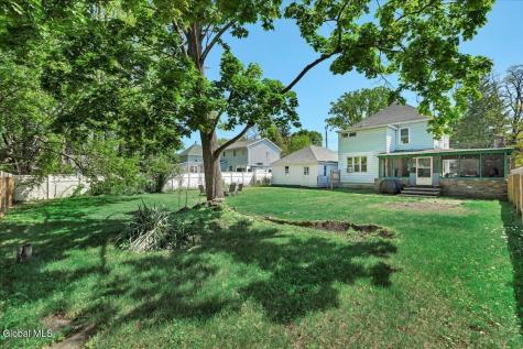 457 Kings Road Schenectady NY 12304