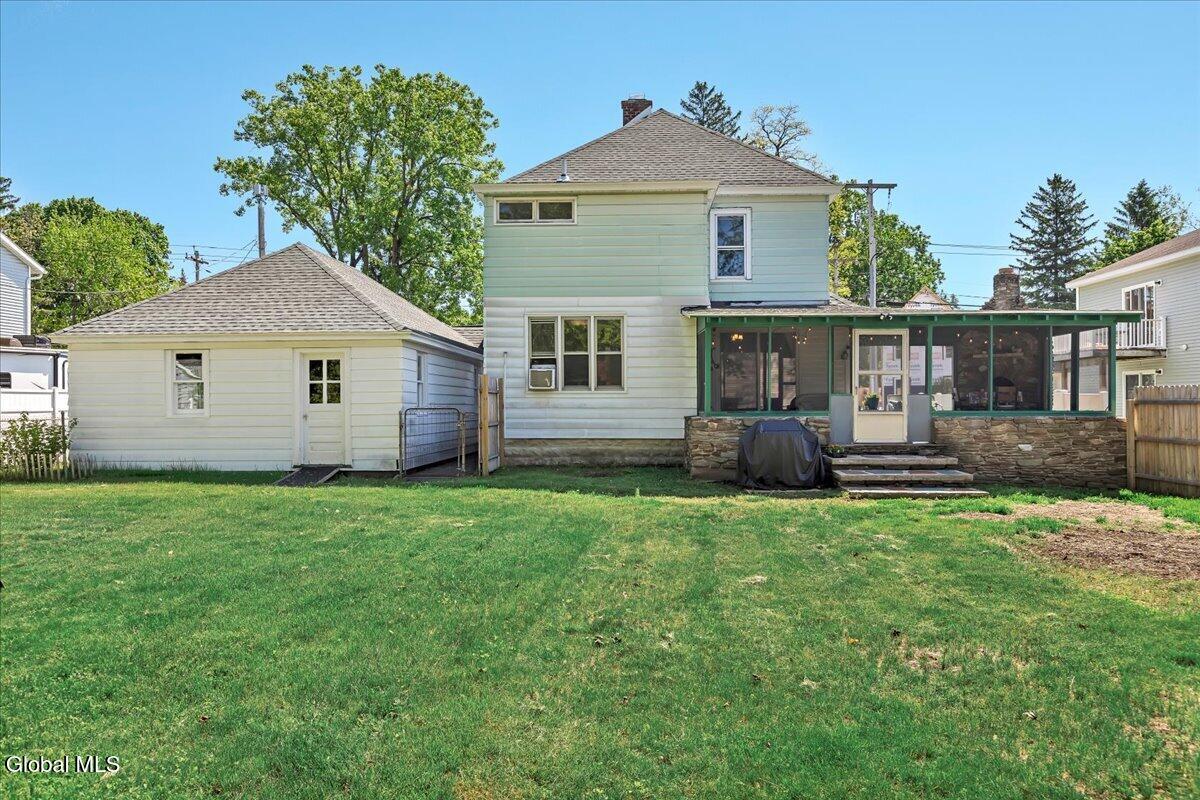 457 Kings Road Schenectady NY 12304